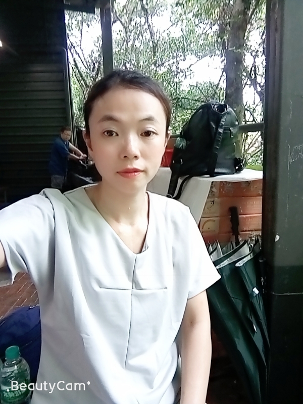 vivi的第一张照片--新竹女同性恋服务网
